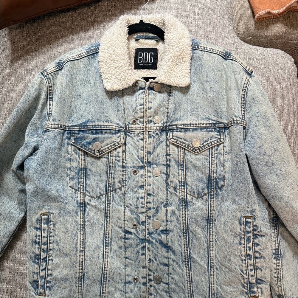 Denim Sherpa-lined Men’s Urban Outfitters Jacket.